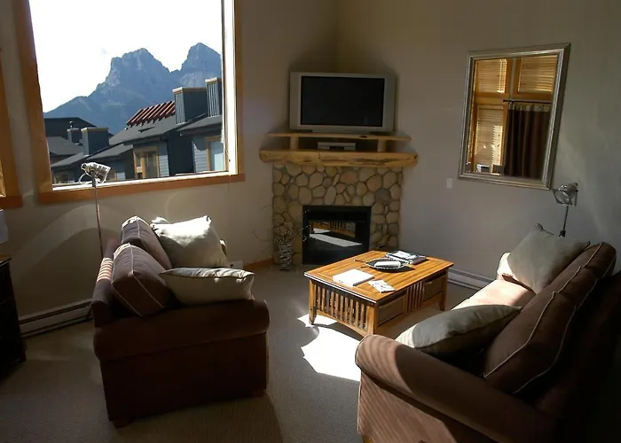 Apartment 407, Contemporary Decor